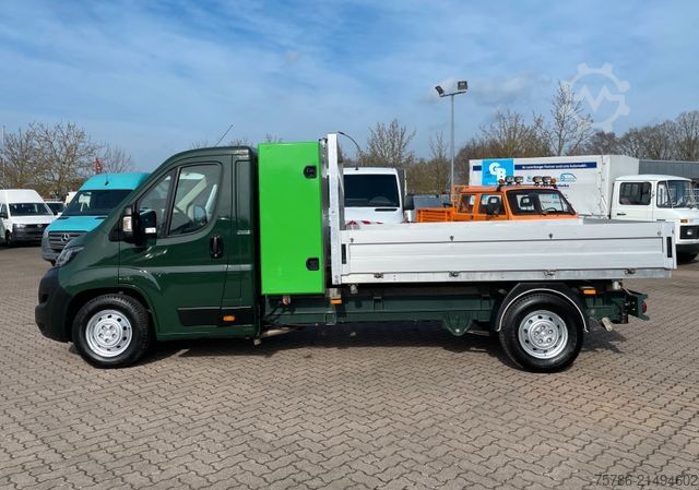 Tippbil skåpbil PEUGEOT Boxer Kipper/ 121kw/ Staukasten/ AHK 3.0t/ AC