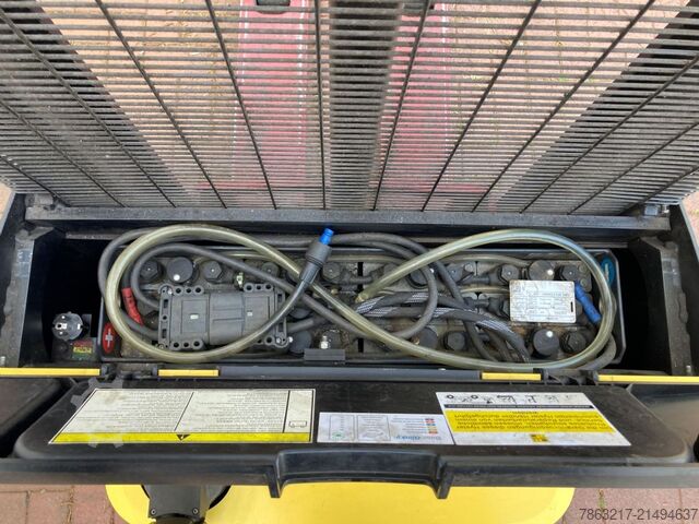 ручной штабелер Hyster S 1.2E