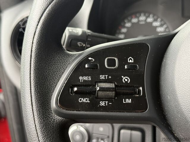 Furgonçë e lartë MERCEDES-BENZ Sprinter 317 CDI MAXI L4H2 KlimaKameraTempomMBUX
