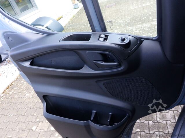 Van şasisi IVECO Daily 35C18H D 3,0 lRd.3000,  Klima Autom Differ