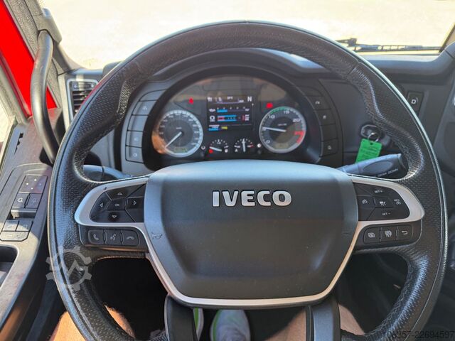 मानक ट्रैक्टर यूनिट IVECO STRALIS S-WAY AS440S49T/P Retarder