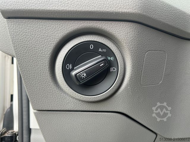 Minibus VOLKSWAGEN CRAFTER 17 SITZER ACC LANE ASSIST