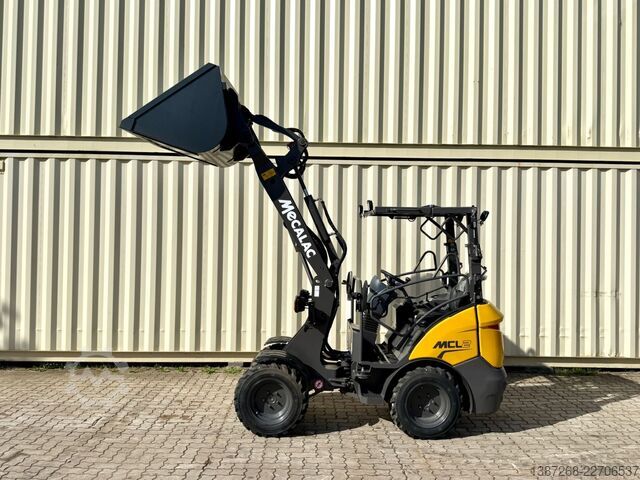 Kolový nakladač MECALAC MCL2 / Neuwertig / inkl. Schaufel