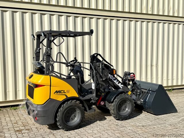 Kolový nakladač MECALAC MCL2 / Neuwertig / inkl. Schaufel