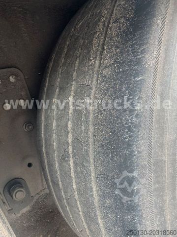 กึ่งพ่วงเปิดพร้อมผ้าใบคลุม SCHMITZ CARGOBULL SCS Mega Hubdach Edscha Lift Staplerhalterung