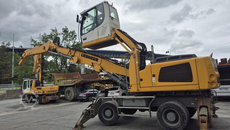 Maszyna przeładunkowa LIEBHERR LH 30 M Industry Litronic