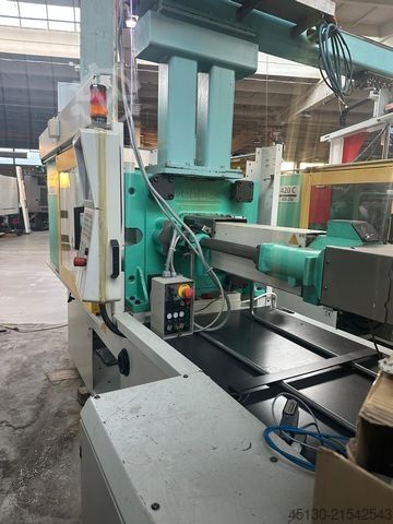 Mašina za injekcijsko prešanje Arburg 420C 800-250