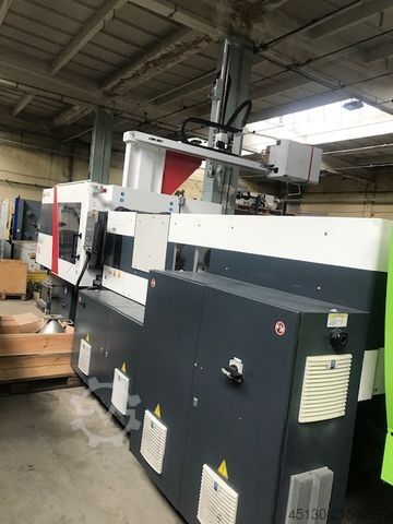 Mašina za injekcijsko prešanje Ferromatik Milacron Magna T(MTs) 150-450