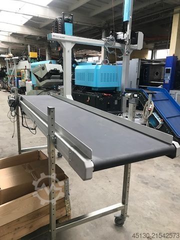 Mašina za injekcijsko prešanje Ferromatik Milacron Magna T(MTs) 150-450