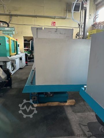 Spuitgietmachine BOY 100E / Hybridmaschine