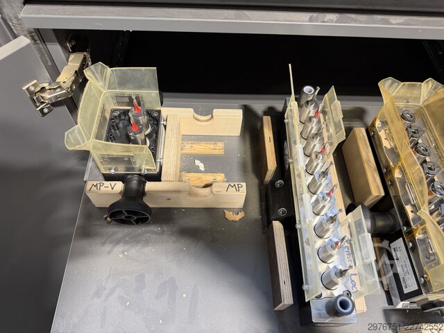 Viðeigandi borvél Blum MINIPRESS top