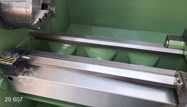 Tour à centre et tour à broche d'alimentation WEILER PRIMUS VC