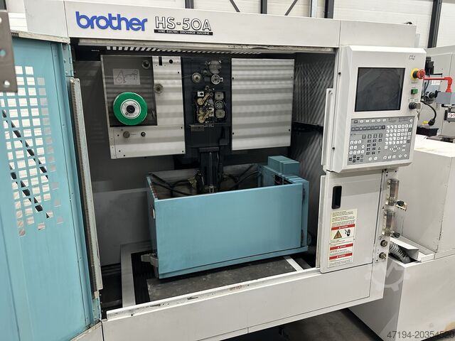 машина за телено ерозийно обработване Brother HS-50A