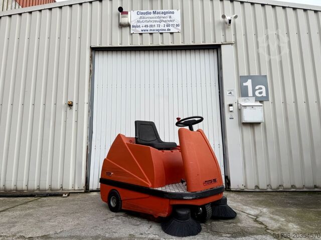 Zamiatarka samojezdna Stolzenberg Twin Top TT 1100 / E Aufsitzkehrmaschine