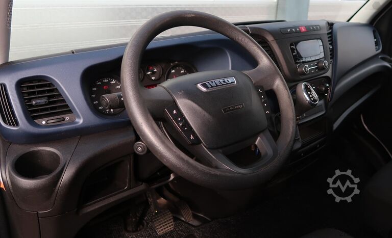 Комби с висок покрив Iveco Daily 35S14V 300 L1H1 AUT/ 3,5t/ CAM/ CRUISE/ T...