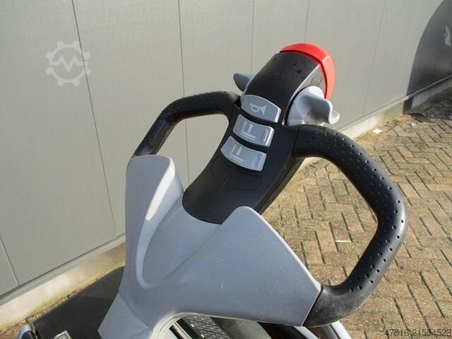 Pallet truck STILL EXU-SF20