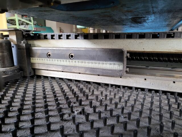 Euromac Cx 1000/30 punching machine, 30 ton EUROMAC CX 100/30