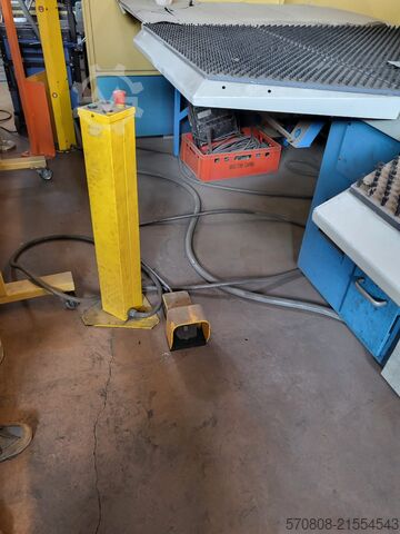 Euromac Cx 1000/30 punching machine, 30 ton EUROMAC CX 100/30