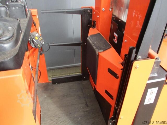 High lifting order picker TOYOTA OME 100M