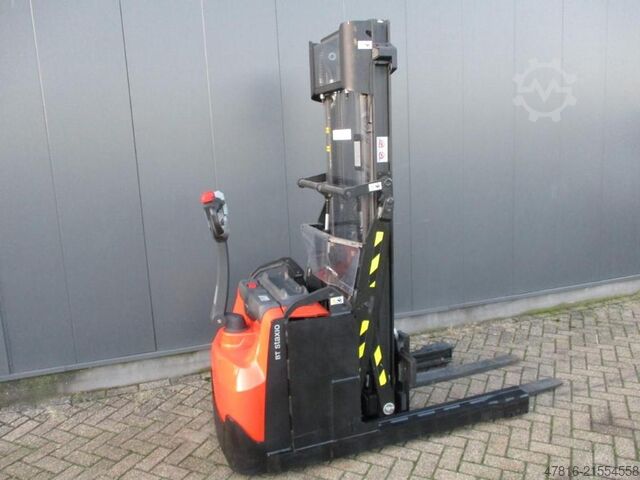 High lifting pallet truck TOYOTA SWE120XR