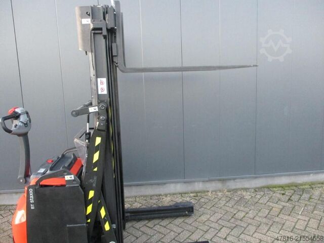 High lifting pallet truck TOYOTA SWE120XR