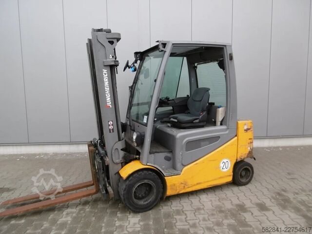 รถยกไฟฟ้า 4 ล้อ JUNGHEINRICH EFG S 30sG180-330ZT