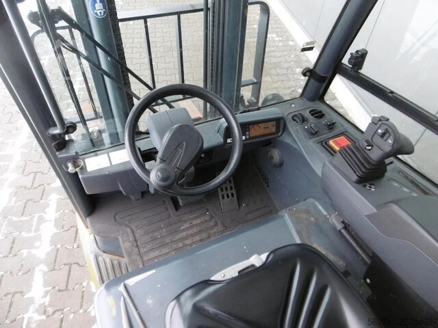 Chariot élévateur électrique 4 roues JUNGHEINRICH EFG 430k-290 ZT