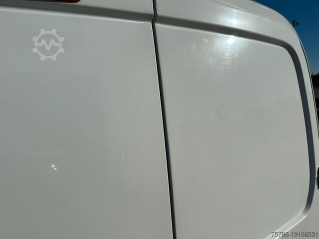 Kassevogn FIAT Fiorino KA/ Heckflügelt/ AC/ Dachträger/