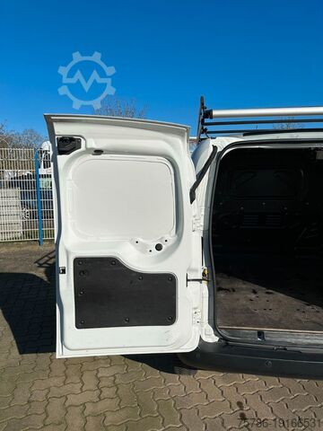 Kassevogn FIAT Fiorino KA/ Heckflügelt/ AC/ Dachträger/
