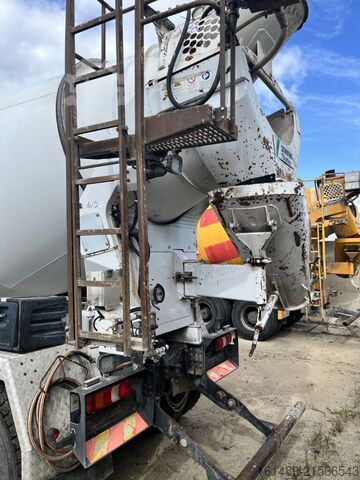 φορτηγό αναμικτήρας σκυροδέματος Daimler-Benz 