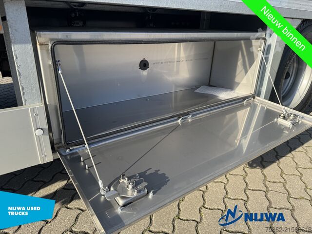 Стандарт-СЗМ Renault D 250 4x2 Oprijwagen + Trekhaak