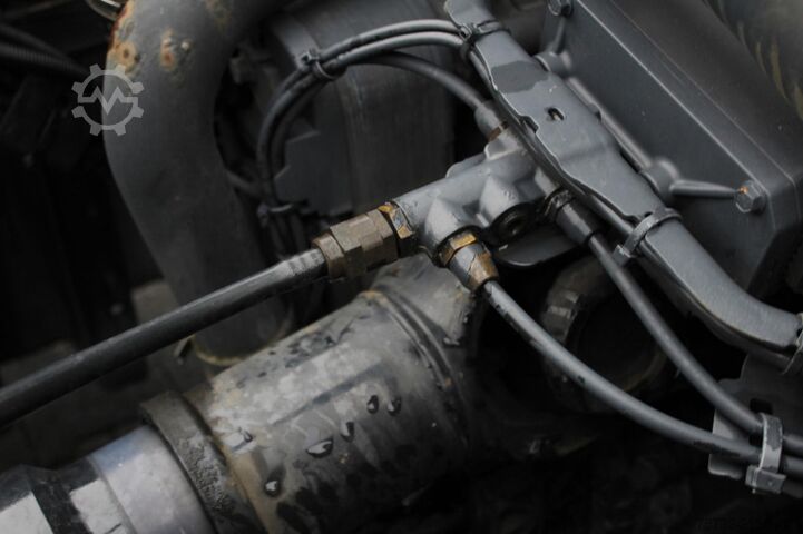 Стандартный седельный тягач MAN TGX 18.460 E6 XXL  Retarder Kühlbox Navi 2Tanks