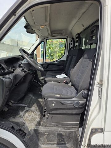 Furgoneta caja iveco Daily 35