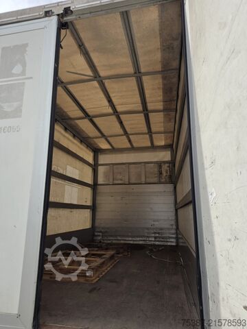 Furgoneta caja iveco Daily 35