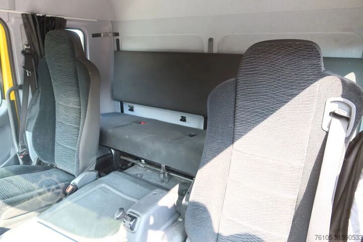 Vyprosťovacie vozidlo Mercedes-Benz Atego 1221 L Takelwagen 6 persoons