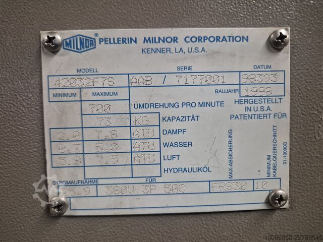 Teollinen pesukone Milnor 42032F7S, 75kg Beladung front