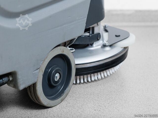 Hako Scrubmaster B30 TB430 JAUNA BATERIJA Hako Hakomatic B30 TB430 - 2010y - 2303h
