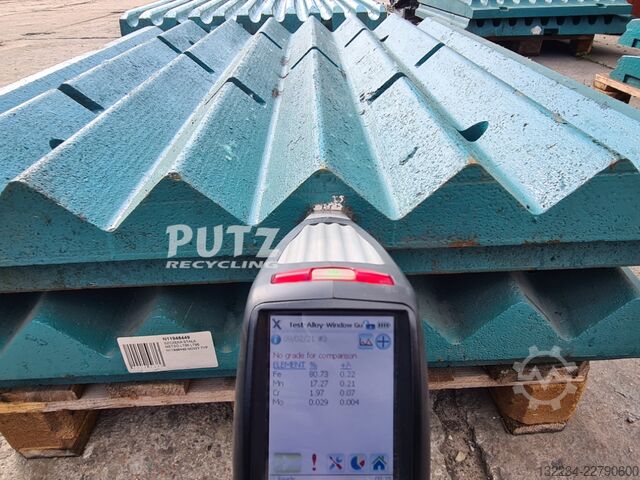 Metso LT95 / C95 के लिए ब्रेक बैक जोड़ा Putz Recycling METSO LT95 C95