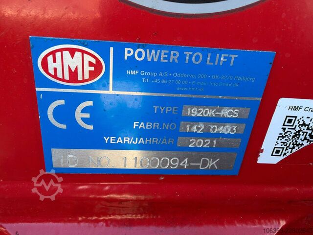 Crane yang terpasang pada truk  HMF 1920 K4 Radio Control / Kran / Crane