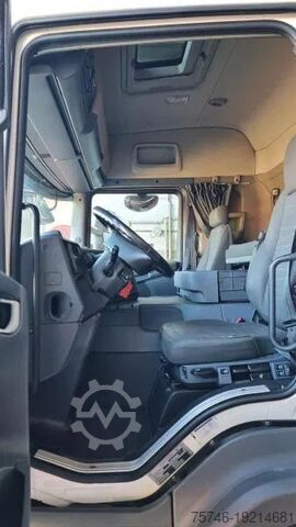 冷藏/冷冻运输 Scania P360 4X2 Fleisch Rohrbahnen Carrier Vector 1550