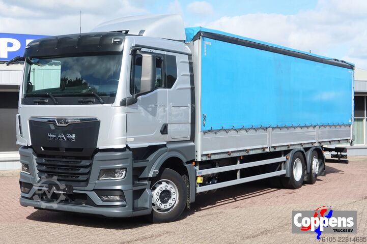 Tarpaulin MAN TGX 26.430 6x2  Huif + schuifdak , Full air, st...