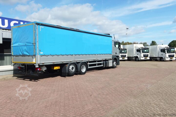 Tarpaulin MAN TGX 26.430 6x2  Huif + schuifdak , Full air, st...