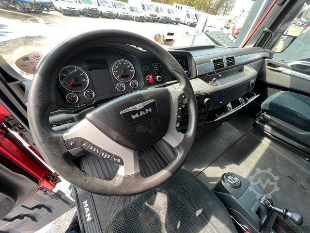 שלדת משאית MAN TGX 24.400 6x2 Euro 6 Fahrgestell