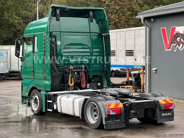 وحدة جر ذات حجم كبير MAN TGX 18.360