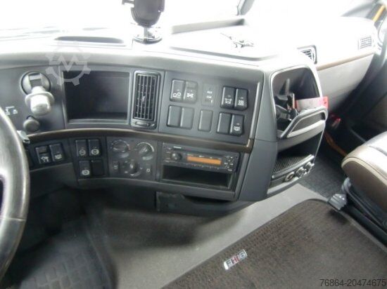 Standard tractor unit VOLVO FH 16 700 6X4T, E5, KIPPHYDRAULIK I SHIFT, SCHWERLASTKUPPLUNG