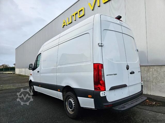 Skåpbil Mercedes-Benz Sprinter 317 L2H2*360°Camera*Airco*Navigatie*Ze...