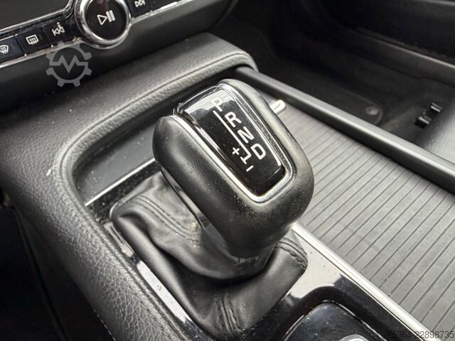 Минибус VOLVO V90 D3 Momentum Leder Klima Navi Automatik Euro6