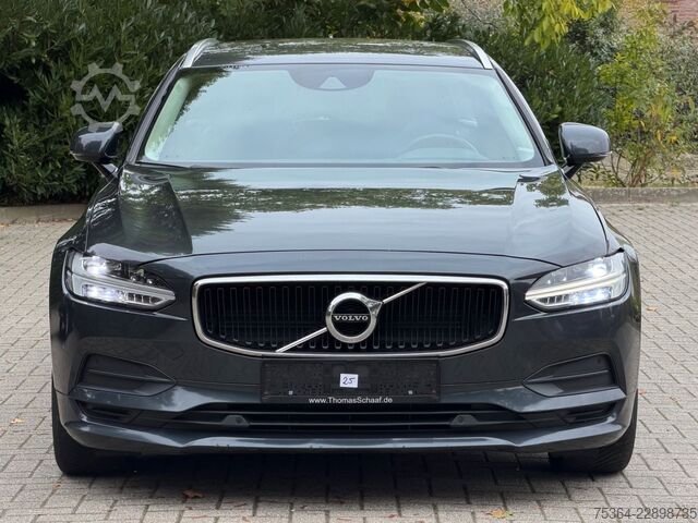 Минибус VOLVO V90 D3 Momentum Leder Klima Navi Automatik Euro6