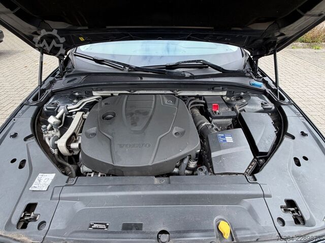 Минибус VOLVO V90 D3 Momentum Leder Klima Navi Automatik Euro6