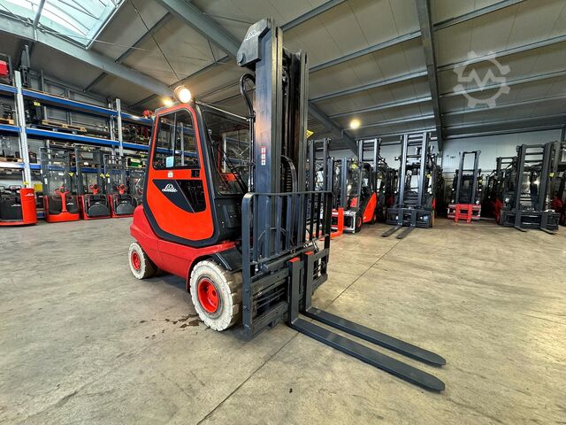 2002 UVV 10/2026 15.752h Linde H 30T